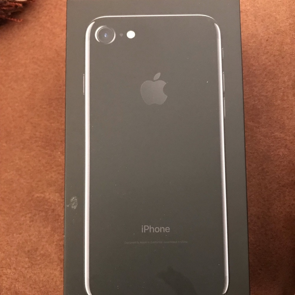 Apple iPhone 7